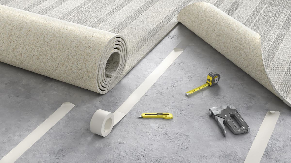 Carpet installer